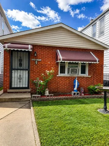 8620 South Baltimore Avenue Chicago IL 60617