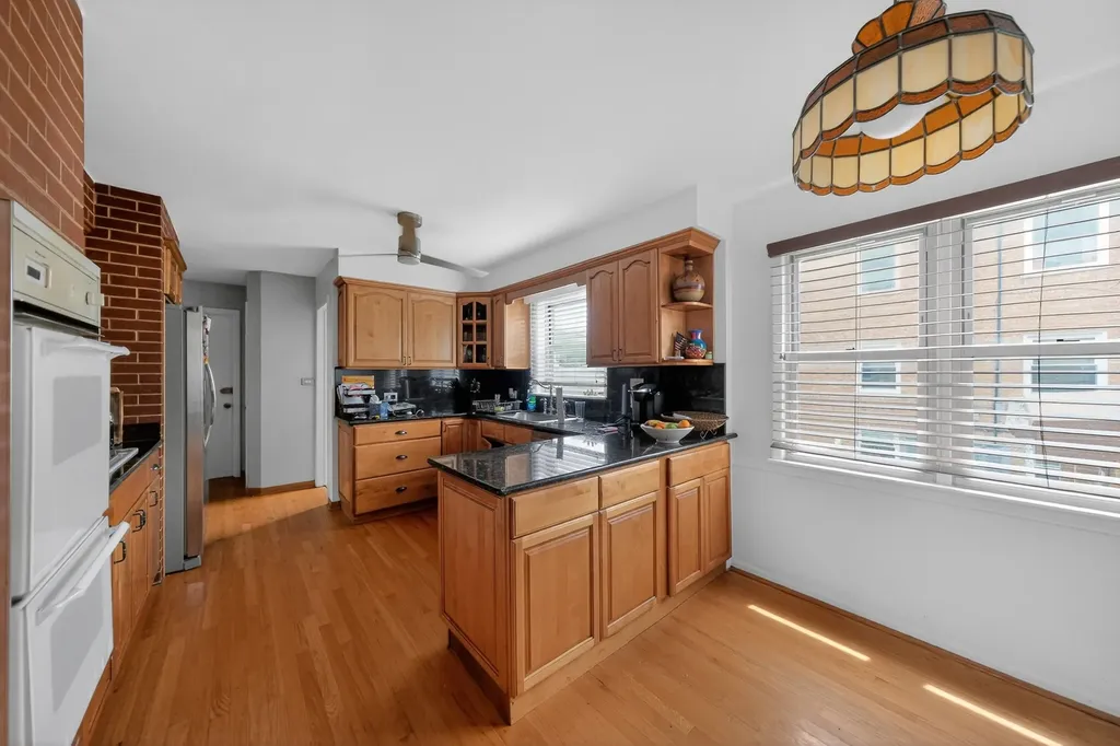 7941 Karlov Avenue Skokie IL 60076