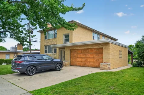 7941 Karlov Avenue Skokie IL 60076