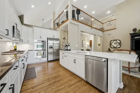 703 Fieldstone Court Inverness IL 60010