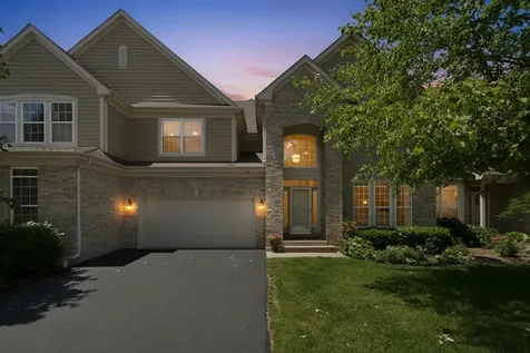 703 Fieldstone Court Inverness IL 60010