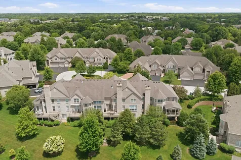703 Fieldstone Court Inverness IL 60010