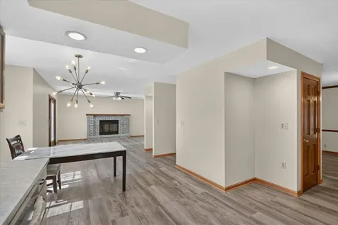1585 Marshfield Drive Rockford IL 61107