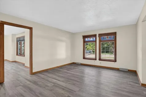 1585 Marshfield Drive Rockford IL 61107