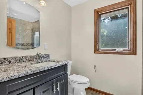1585 Marshfield Drive Rockford IL 61107