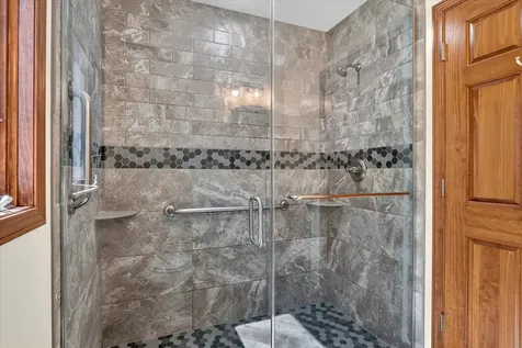 1585 Marshfield Drive Rockford IL 61107