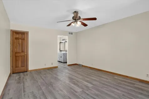 1585 Marshfield Drive Rockford IL 61107