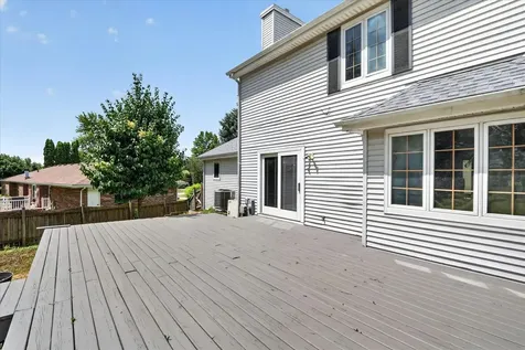1585 Marshfield Drive Rockford IL 61107