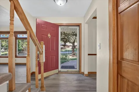 1585 Marshfield Drive Rockford IL 61107