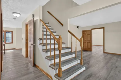 1585 Marshfield Drive Rockford IL 61107