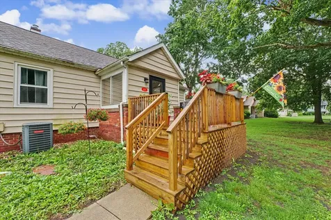406 South Fourth Street St. Joseph IL 61873