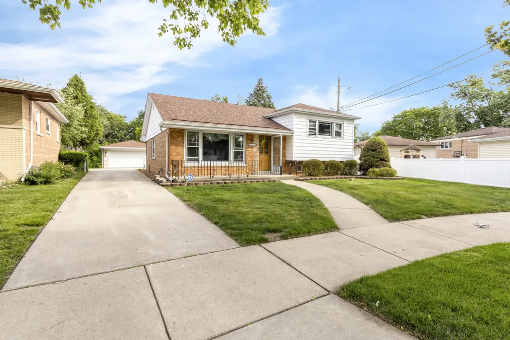 5425 Drury Lane Oak Lawn IL 60453