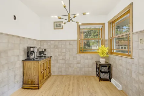 5425 Drury Lane Oak Lawn IL 60453