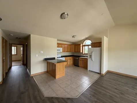 5901 West 87th Street Oak Lawn IL 60453