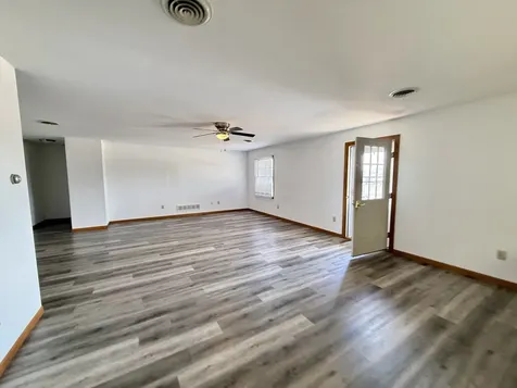 1617 North Bridge Street Yorkville IL 60560