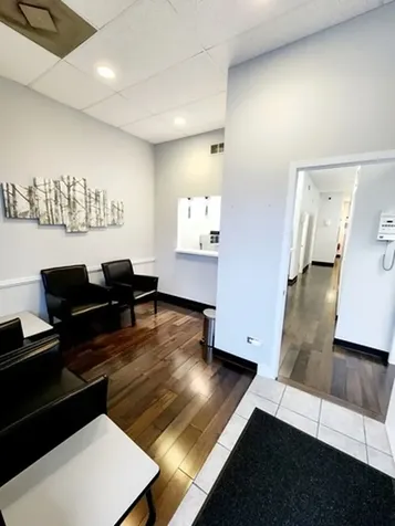 2450 Grass Lake Road Lindenhurst IL 60046