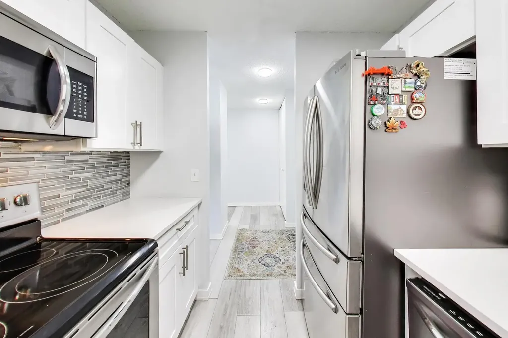 801 South Plymouth Court Chicago IL 60605