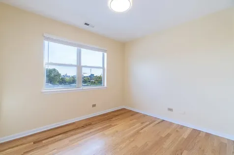 2665 West Warren Boulevard Chicago IL 60612