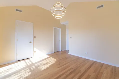 2665 West Warren Boulevard Chicago IL 60612