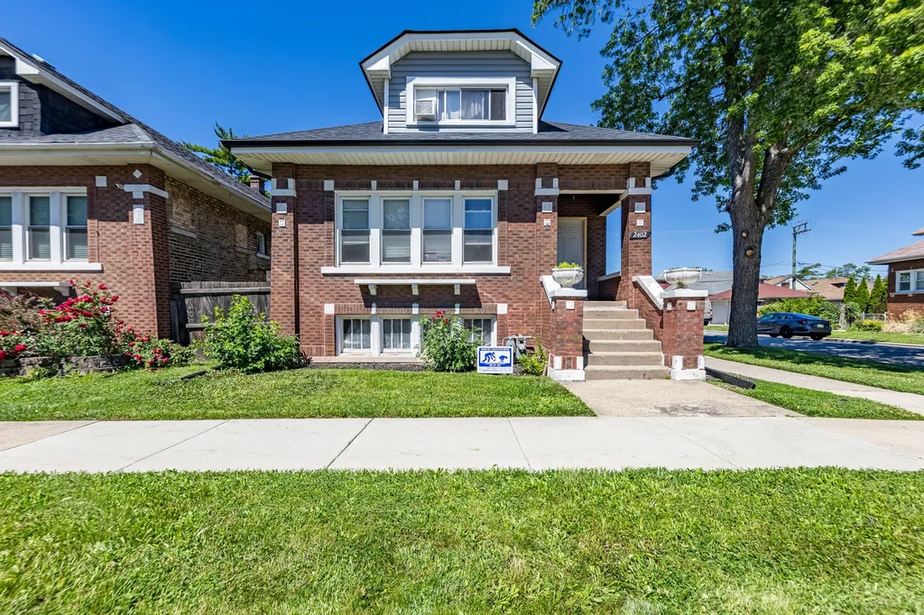 2402 East Avenue Berwyn IL 60402