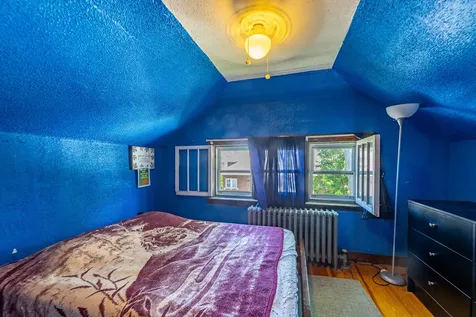 2402 East Avenue Berwyn IL 60402