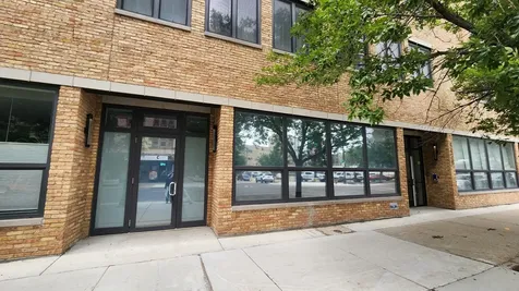 4428 North Sheridan Road Chicago IL 60640