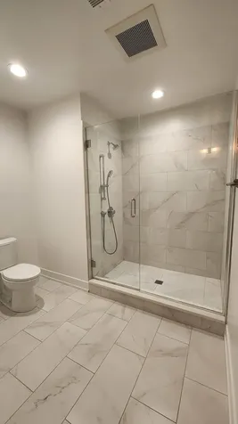 4428 North Sheridan Road Chicago IL 60640