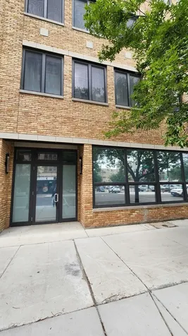 4428 North Sheridan Road Chicago IL 60640