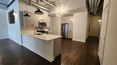 4428 North Sheridan Road Chicago IL 60640