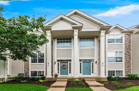 817 Summit Creek Drive Shorewood IL 60404
