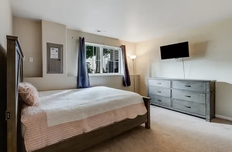 817 Summit Creek Drive Shorewood IL 60404