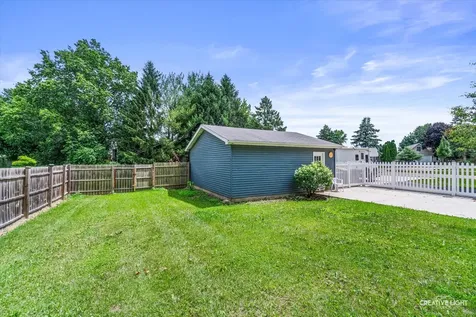 883 Holiday Drive Lake Holiday IL 60548