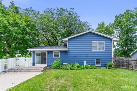 883 Holiday Drive Lake Holiday IL 60548