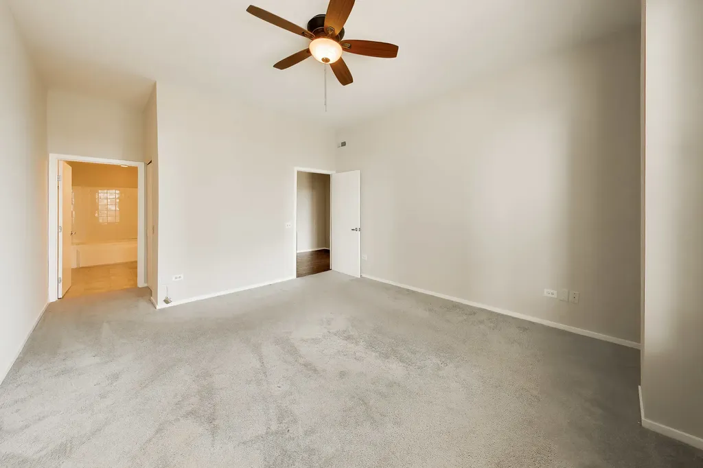 1631 South Michigan Avenue Chicago IL 60616