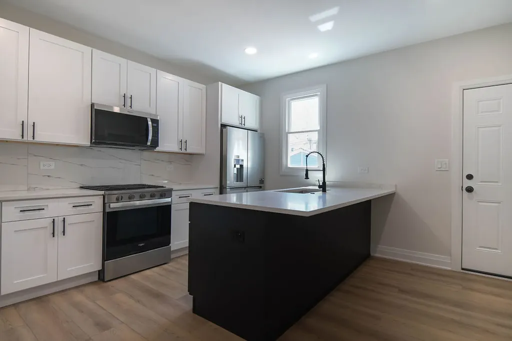 2250 North Kostner Avenue Chicago IL 60639