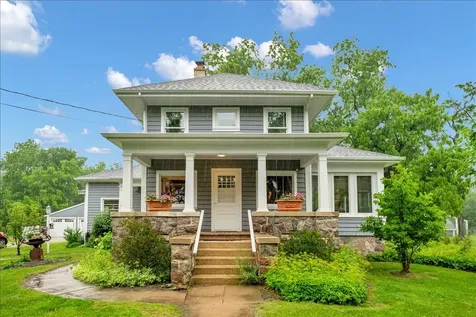 11516 Country Club Road Woodstock IL 60098