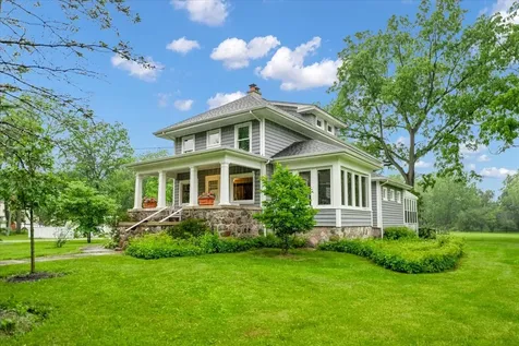 11516 Country Club Road Woodstock IL 60098