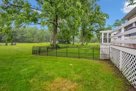11516 Country Club Road Woodstock IL 60098