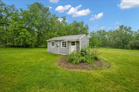 11516 Country Club Road Woodstock IL 60098