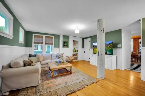 11516 Country Club Road Woodstock IL 60098