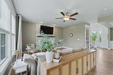 1401 Briarwood Lane Mahomet IL 61853