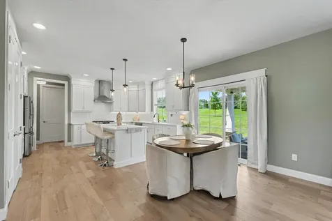 1401 Briarwood Lane Mahomet IL 61853