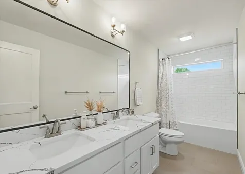 1401 Briarwood Lane Mahomet IL 61853