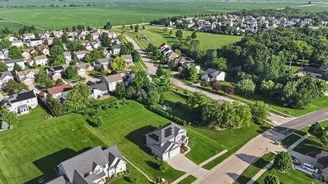 1401 Briarwood Lane Mahomet IL 61853