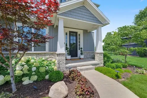 1401 Briarwood Lane Mahomet IL 61853