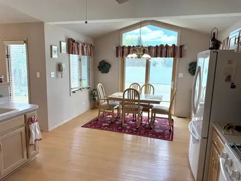8821 Bluebird Drive Tinley Park IL 60487