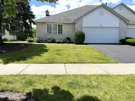 8821 Bluebird Drive Tinley Park IL 60487