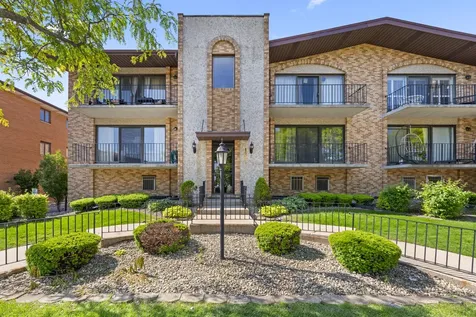 4101 West 93rd Street Oak Lawn IL 60453