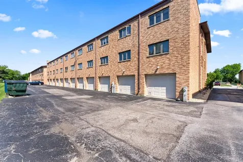 4101 West 93rd Street Oak Lawn IL 60453