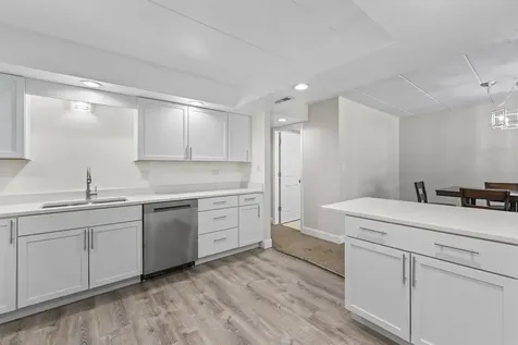 4101 West 93rd Street Oak Lawn IL 60453